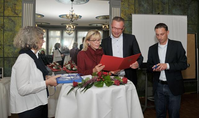 De Martin Ranke Dank an Christine Ranke-Heck: SPD-Ortsverein ehrte Ex-Bürgermeisterin ...