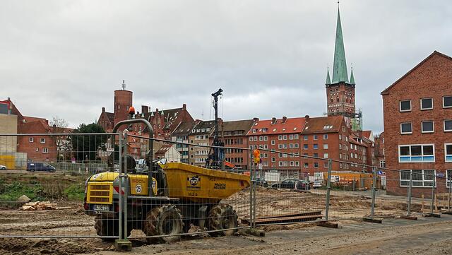 Vor der Bebauung hatten archäologische Grabungen auf diesem Areal stattgefunden. Foto: Helmut Kuzina