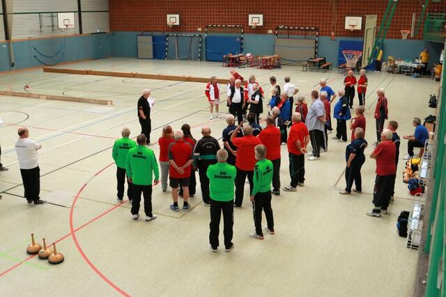 Zum Wettkampfbeginn - www.bsg-anderten.de