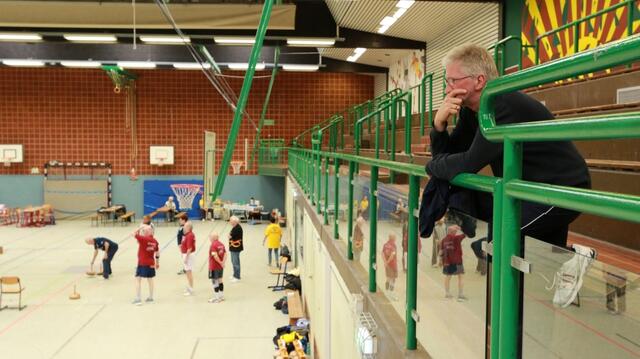 Ein (?!) Zuschauer. www.bsg-anderten.de