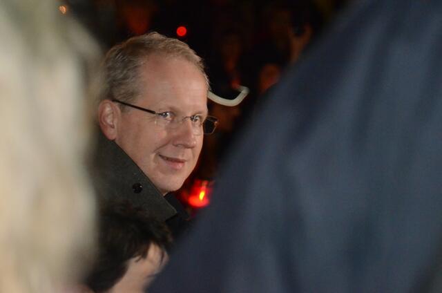 Hannover, 17. november 2015, lichterkette,  OB Schostok