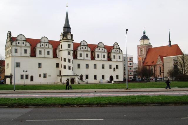 Der Johannbau, der seit 2005 als Museum für Stadtgeschichte genutzt wird, ist als Westflügel des einstigen Dessauer Residenzschlosses erhalten.