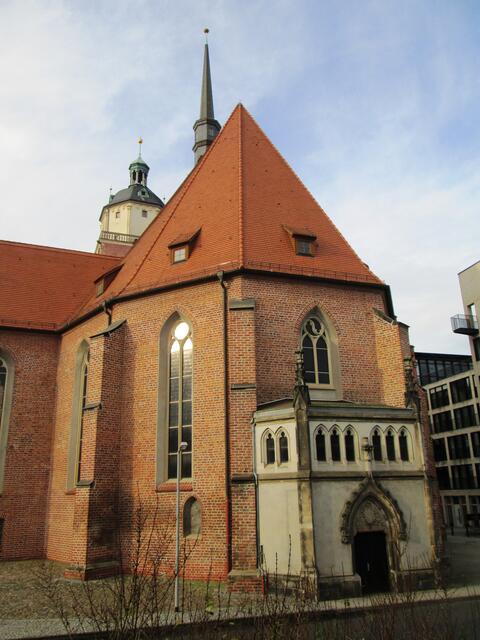 Der hintere Teil der Dessauer Marienkirche.