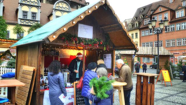 Der Naumburger Weihnachtsmarkt 2015 ist  vom 27. November bis 20. Dezember geöffnet !