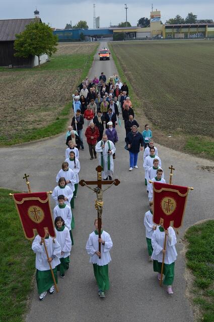 Sternwallfahrt - die mitlaufende Gruppe aus Meitingen