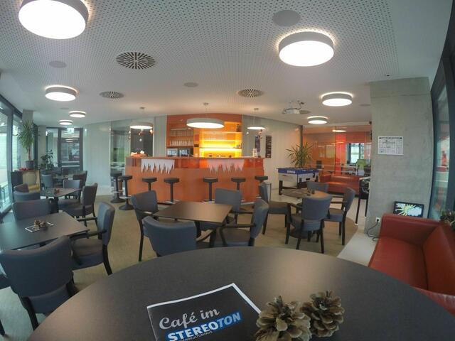 Das Café im Stereoton
