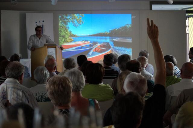 Stefan Lindl hielt einen spannenden Vortrag zum Thema Lech bei der diejährigen Campusreihe