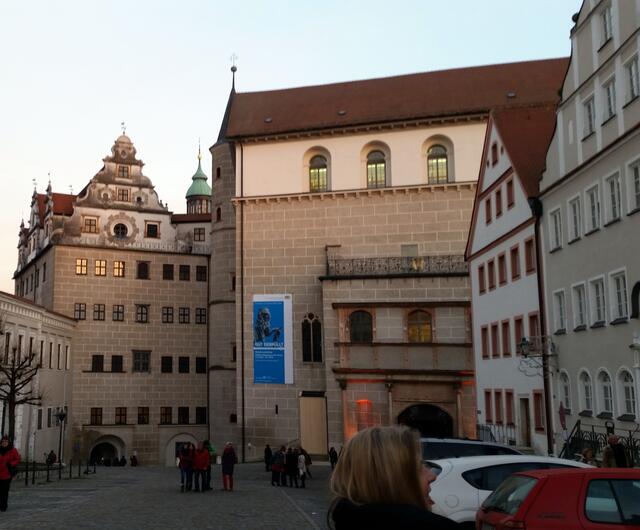 Schloss Neuburg genießt als einstiges Residenzschloss des 1505 gegründeten Fürstentums Pfalz-Neuburg besondere Bedeutung
