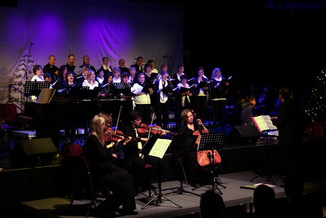 Gospelchor Quarterpast mit Begleitung