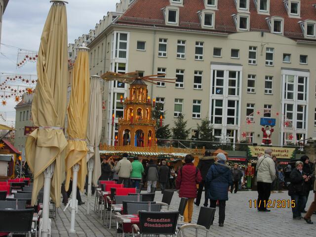 einer der vielen kleinen Weihnachtsmärkte