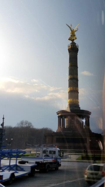 Die Berliner Siegessäule auch Goldelse genannt
