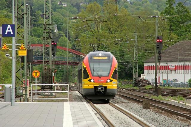 Einfahrt in Marburg (08.05.2015)