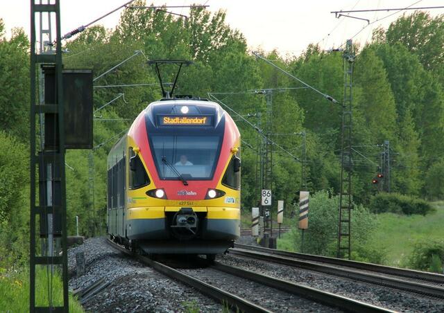 HLB 24476 zwischen Kirchhain und Langenstein (13.05.2015)