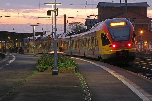 Zweiteiliger Zug in Kirchhain (21.10.2015)