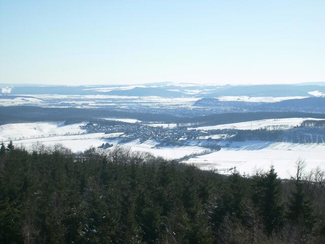 Und manchmal haben wir auch Schnee! :-) Blick vom Süntelturm