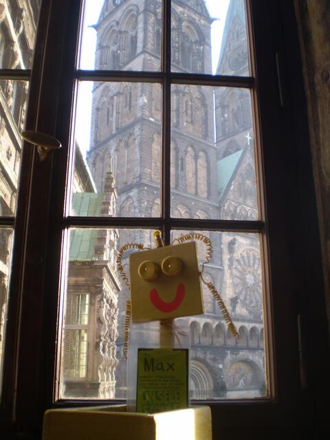 Bremen, 1. Januar 2016: die leere Max-Zuckerberg-BAKI im Bremer Rathaus nach dem Neujahrsempfang