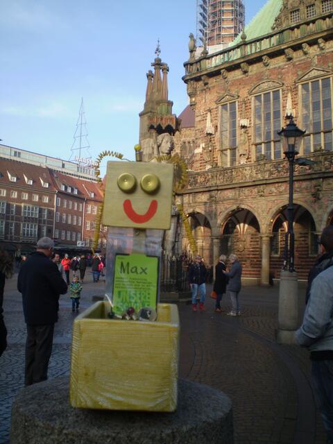 Bremen, 1. Januar 2016: die leere Max-Zuckerberg-BAKI nach dem Neujahrsempfang im Rathaus auf dem Marktplatz vor dem Roland