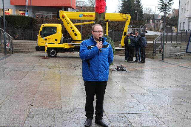 Hofmarschall Thomas Liebert begrüßt die Gäste | Foto: Dirk Knoth