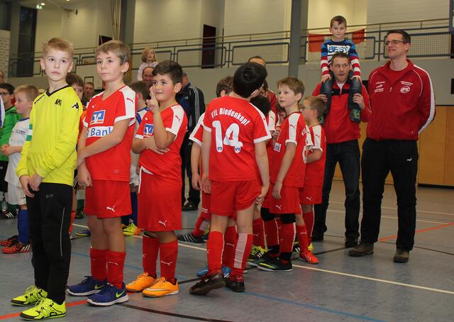 Siegerehrung F-Jugend Hallenturnier des FSV Buchenau am 10.01.2016 in der Hinterlandhalle Dautphetal (Foto: Dersch)