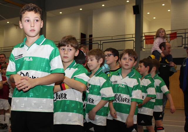 Siegerehrung F-Jugend Hallenturnier des FSV Buchenau am 10.01.2016 in der Hinterlandhalle Dautphetal (Foto: Dersch)