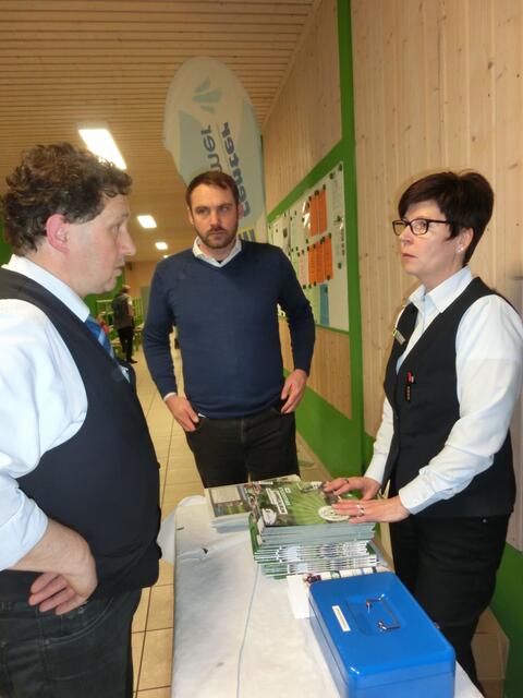 CRAMER - Lagebesprechung: Mitte Marc Wiedenroth