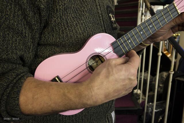 In schönem Zartrosa ... ;-D