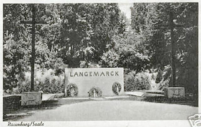 Langemarckdenkmal, oberhalb des Bürgergarten, Waldschlosswiese, 1935