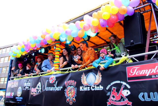 Wir lassen es krachen.