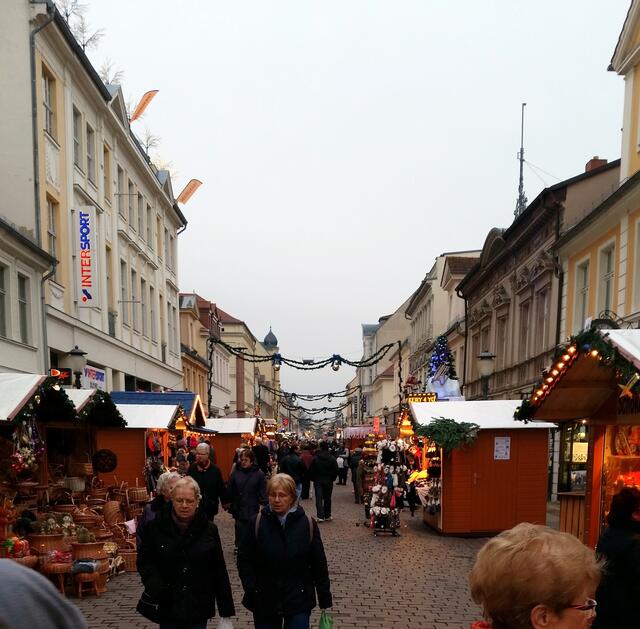 Nicht nur Abends war der Weihnachtsmarkt gut besucht