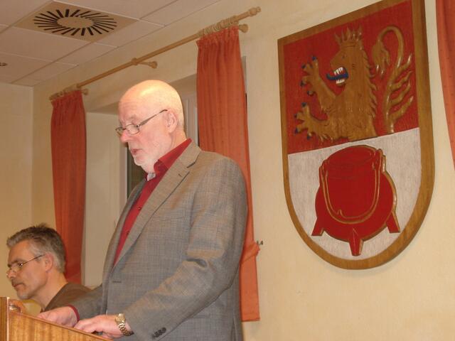 Vorsitzender Friedrich Krone bei seinem Bericht zum Jahr 2015