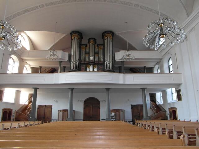 Von Vorne nach Hinten diese Aufnahme