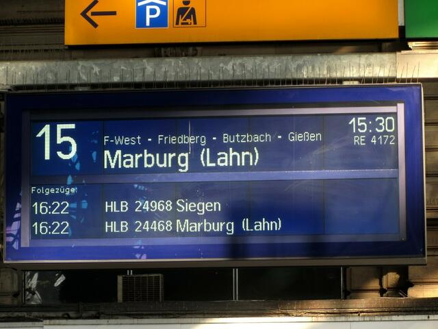 Anzeige am 16.03.2016 in Frankfurt (Einzelzug; Folgezug mit zwei Zugteilen)