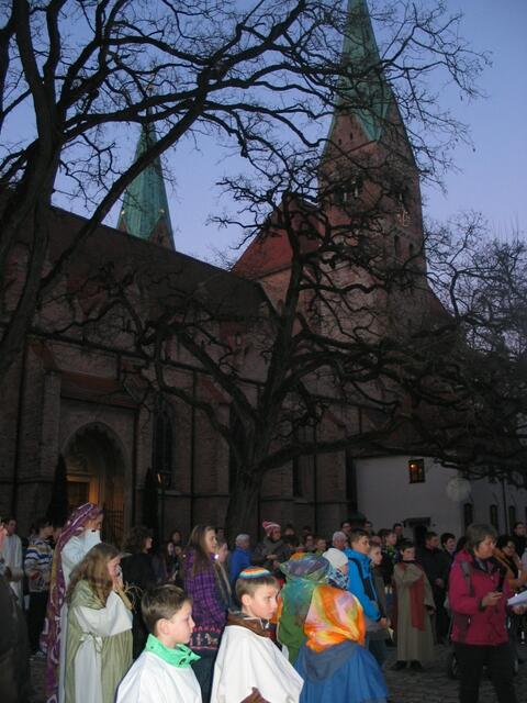 Beeindruckende Kulisse auf dem Domvorplatz.