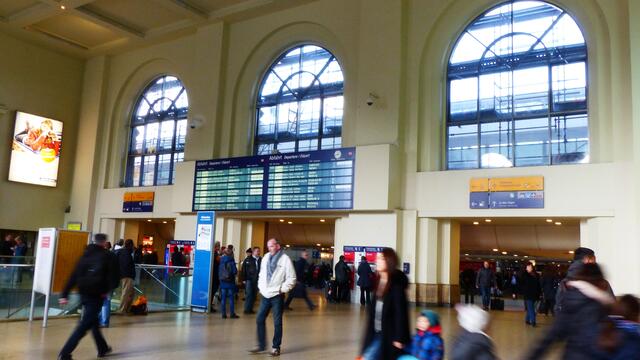 250.000 Reisende steigen am Hauptbahnhof/Hannover täglich ein und aus.
