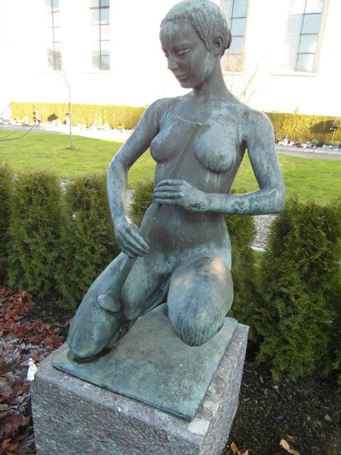 Ob die fehlende Klarinette ---hier zu gehört? Oder eine Flöte ?