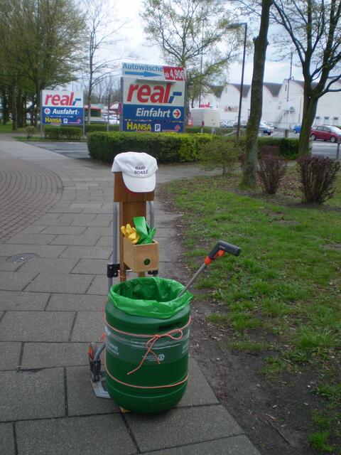 BREMEN RÄUMT AUF am 16. April 2016: BAKI-Man auf dem Weg zum "Georg-Junk-See"