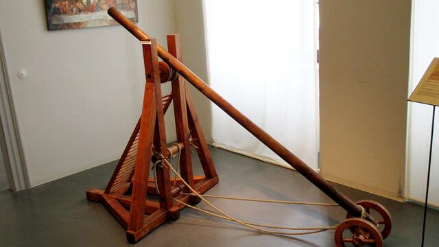 Heben überlanger Lasten- Leonardo da Vincis Maschinen in Naumburg !
