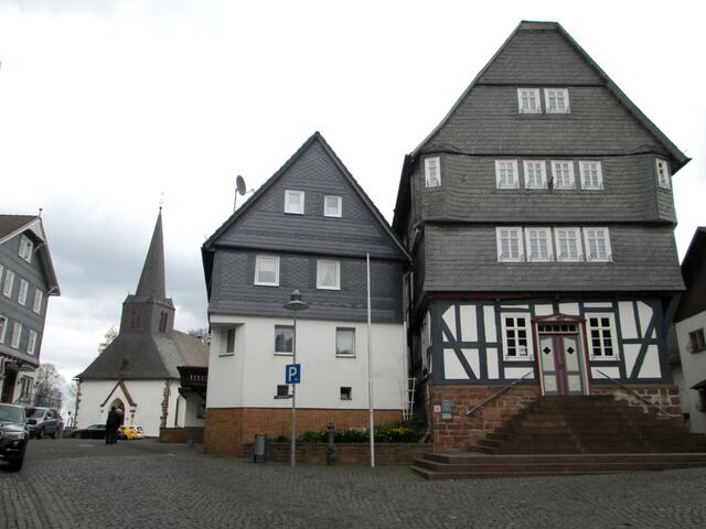 Marktplatz 2016-16, 23.04.2016