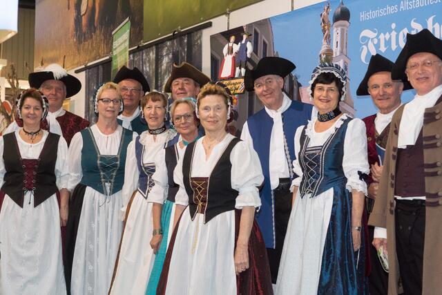 AFA 2016 - Auf der Showbühne die Fridberger Tänzelleyt