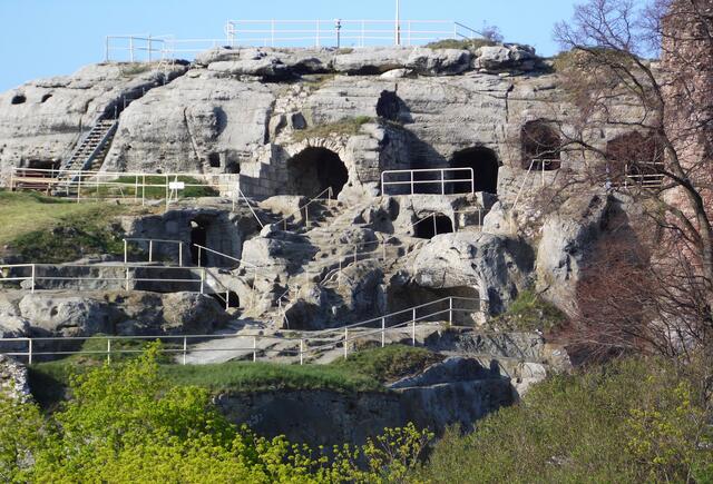 Und beim nächsten Mal besuchen wir die Burgruine Regenstein, die nicht weniger interessant ist.