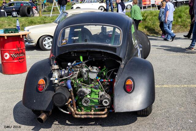 ... allerdings - das ist doch kein VW-Motor!?