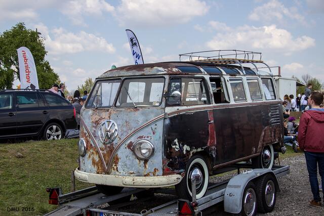 Oha, an diesem 23-fenstrigen Samba-T1 ist noch viel zu tun ...