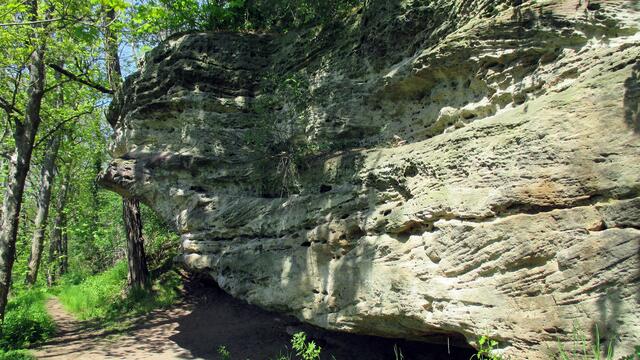 Die Altenburg in Nebra - ein Aufschwung Ost für Boulder (Freikletterer) - und den DWS Führer für Mitteldeutschland ! (5.5.2016)