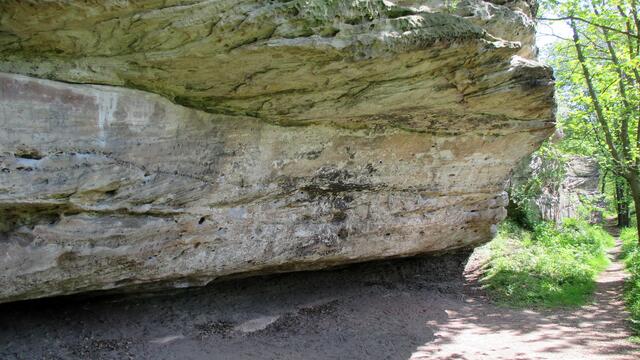 Die Altenburg in Nebra - ein Aufschwung Ost für Boulder (Freikletterer) - und den DWS Führer für Mitteldeutschland ! (5.5.2016)