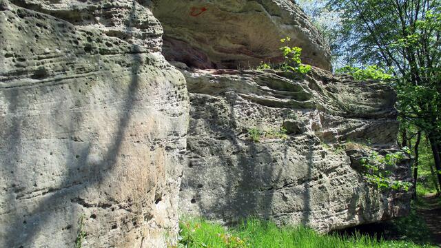 Die Altenburg in Nebra - ein Aufschwung Ost für Boulder (Freikletterer) - und den DWS Führer für Mitteldeutschland ! (5.5.2016)