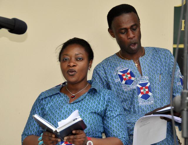 Interkultureller ökumenischer Pfingstmontags-Gottesdienst auf der Bernwardswiese in Döhren