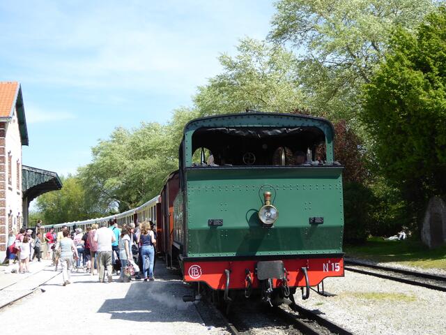Alles einsteigen, bitte! - Rückfahrt mit der nostalgischen Dampfeisenbahn | Foto: Dagmar Benz