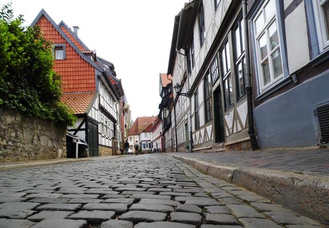 So hat man in einigen wenigen Straßen noch ein Gefühl von Mittelalter.