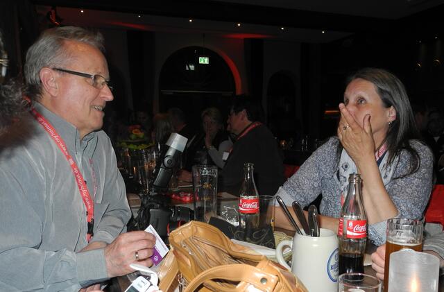 tiefsinnige Gespräche............. ?? Fototipps.............