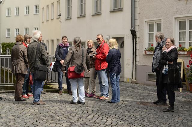 interessante Geschichten hörten wir